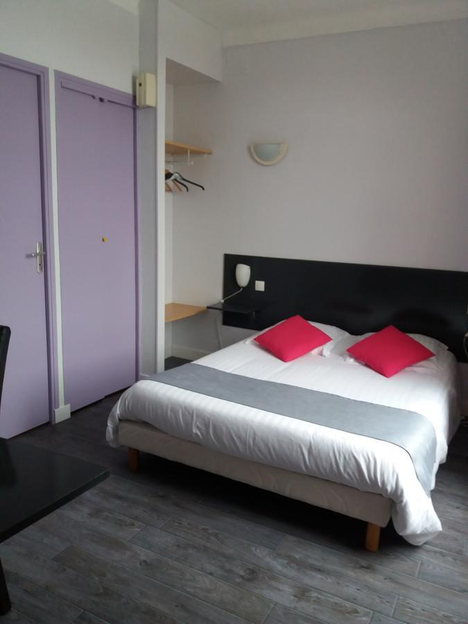 Hotel L'Ecailler à Ouistreham Extérieur photo